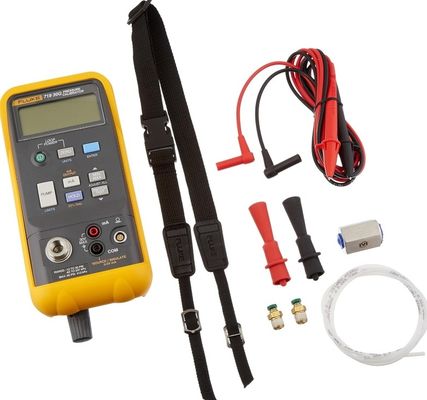 Fluke 719PRO-300G Pressure Calibrator 300 Psi 20 Bar Resolution 0.001 Bar Accuracy ± 0.015% Of Reading ± 2 Counts Electric