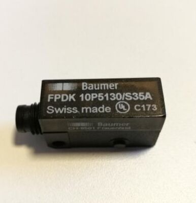 Baumer FPDK 10P5130/S35A Photoelectric Retro-reflective Sensor with Pulsed Red LED 3.5 m Range and M8 4-pin Connector