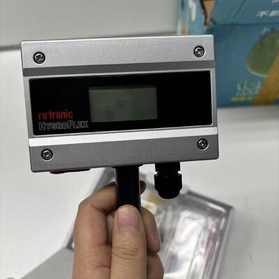 Rotronic HYGROFLEX HF132(WB1XD1XX) Temperature and Humidity Transmitter HF132-WB1XD1XX